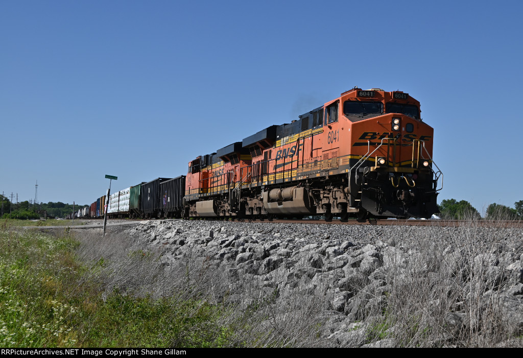 BNSF 6041